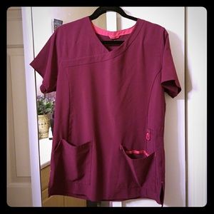 Cahartt Wine Scrub Top